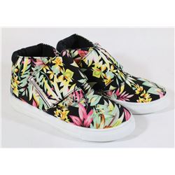 BLACK MULTI FABRIC SNEAKER HIGHTOP - SIZE 9