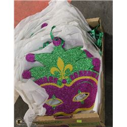 FLAT OF GLITTER SIGNS