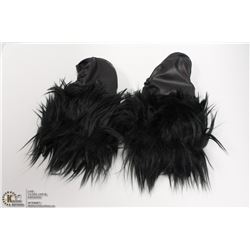 FURRY GLOVES - BLACK BEAR STYLE