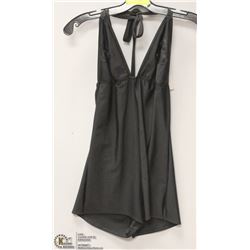 BLACK PAW PRINT ROMPER - SIZE XLRG