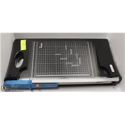 ROYAL PAPER CUTTER