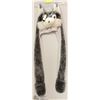 Image 1 : LONG WOLF GREY & WHITE W/ MITTS