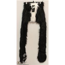 LONG SKUNK FUZZY HAT WITH PAW MITTS