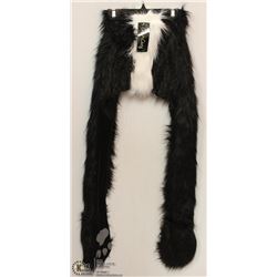 LONG SKUNK FUZZY HAT WITH PAW MITTS