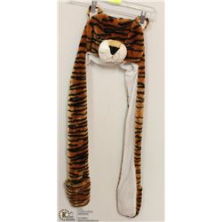 LONG TIGER W/ MITTS