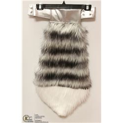 WILD ANIMAL PRINT FUZZY TAIL