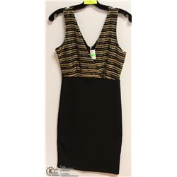 LADIES BLK/GOLD SEQUENCED VNECK DRESS - SZ- SMALL