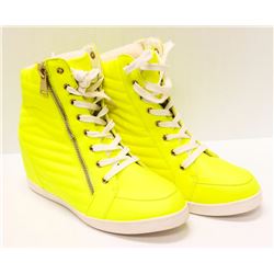 NEON YELLOW ZIPPERED HIGHTOP SNEAKERS SIZE 7.5