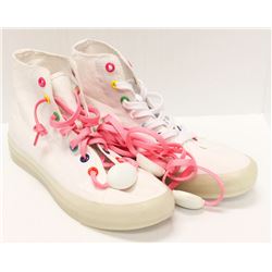 CANVAS LIGHT UP HIGH TOPS LADIES SIZE 9/MENS 7