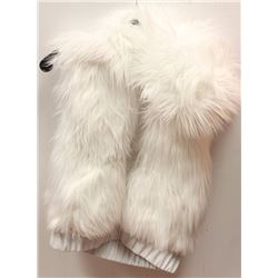 WHITE FUZZY VEST - SMALL