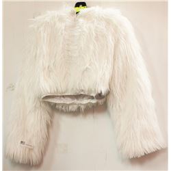 WHITE BOLARO FUZZY JACKET - SM/MED
