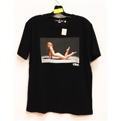 BLACK "DANCER GIRL" MENS TSHIRT - SIZE MEDIUM