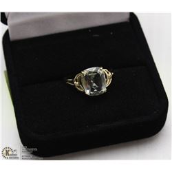 192) 10K YELLOW GOLD CUSHION CUT GREEN