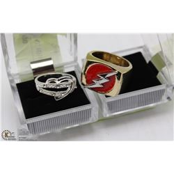 LOT OF TWO FASHION RINGS