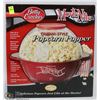 Image 1 : BETTY CROCKER CINEMA STYLE POPCORN POPPER