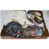 Image 1 : BOX OF COLLECTOR PLATES INCLUDING TITANIC