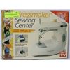Image 1 : DRESSMAKER SEWING MACHINE