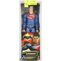 SUPERMAN ACTION FIGURE
