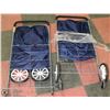 Image 1 : LOT OF TWO 4-WHEEL SHOPPING CARTS
