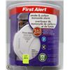 Image 1 : FIRST ALERT 2 IN 1 SMOKE AND CARBON MONOXIDE ALARM
