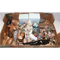 LOT OF COLLECTIBLE FIGURINES