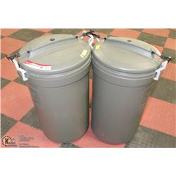 RUBBERMAID ANIMAL STOPPER GARBAGE BIN X2