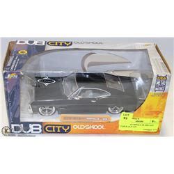 1967 CHEVY IMPALA SS DIECAST CAR SCALE 1:24