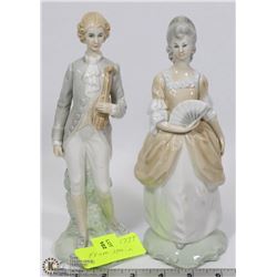 PAIR OF SPANISH PORCELAIN FIGURINES