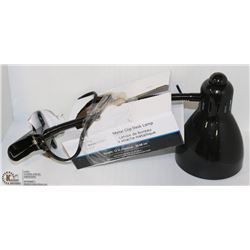 MAINSTAYS CLIP LAMP WITH BULB