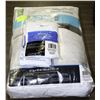 Image 1 : MAINSTAYS MATTRESS PAD COVER WITH 2 PILLOW CASES
