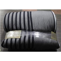 MAINSTAYS DOUBLE/QUEEN COMFORTER,BLACK ,BROWN