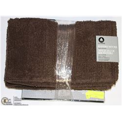 HOMETRENDS SUPER SLIM BODY FAT DIGITAL SCALE AND