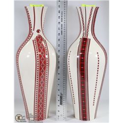 PAIR OF UKRANIAN VASES