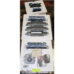 BRADFORD EXCHANGE DISNEY TRAIN SET WITH COA