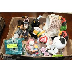 LARGE FLAT WITH ASSORTED ESTATE ORNAMENTS ON