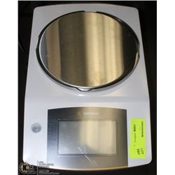 SARTORIUS GERMAN DIGITAL ELECTRONIC SCALE