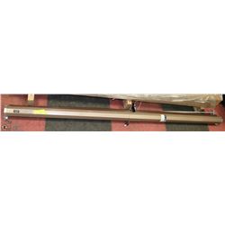 6 FOOT DAYLIGHT PROJECTOR SCREEN