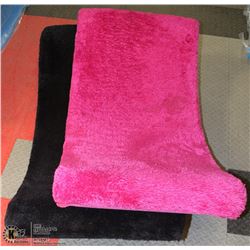 2 ROCKER LOUNGERS INCLUDING PINK AND BLACK