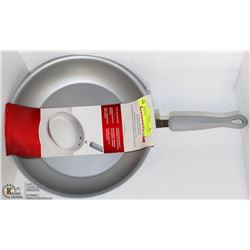 KITCHENAID 12.5" SILVER SKILLET NONSTICK ON CHOICE