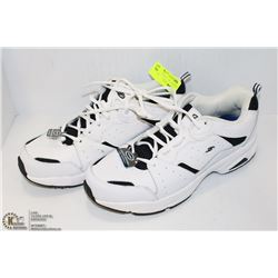 PAIR OF DR SCHOLLS GENUINE LEATHER WOMENS SIZE 10