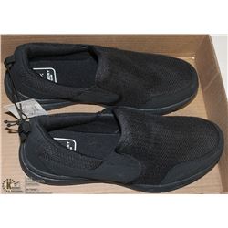 ATHLETICS MENS SHOES SIZE 12