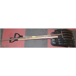 LOT OF 2 SHOVELS AND PITCHFORK