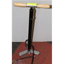 BIKE PUMP WITH GAUGE