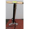 Image 1 : BIKE PUMP WITH GAUGE