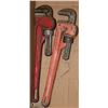 Image 1 : A SET OF 2 PIPE WRENCHES