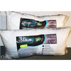 PAIR OF BEAUTY REST MEMORY FIBRE PILLOWS