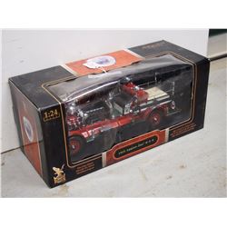 1925 Ahrens Fox Fire Engine (24K Gold Plated Coin, 1/24 Scale)