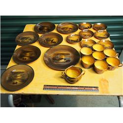Lot of Royal Vistaware (22)(1920s Paintings on Dishes)
