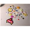 Image 1 : Lot Of Buttons (Saskatchewan Fur Conservation, Red Cross, Etc.)