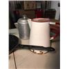 Image 5 : Lot Of Vintage Cookware (Enamel, Coffee Pot, Pots, Etc.)